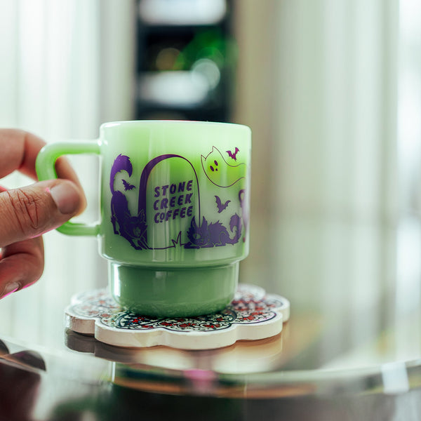 SCAREDY CAT MILK GLASS MUG