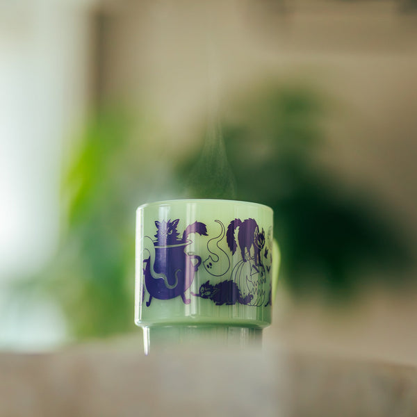 SCAREDY CAT MILK GLASS MUG