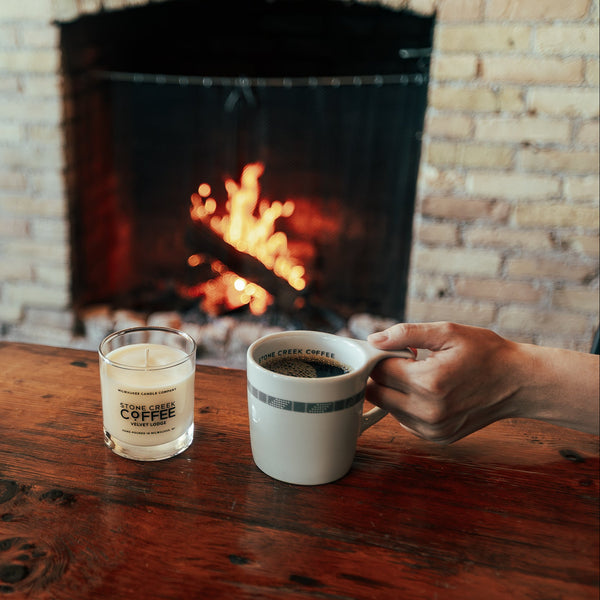 VELVET LODGE SOY CANDLE