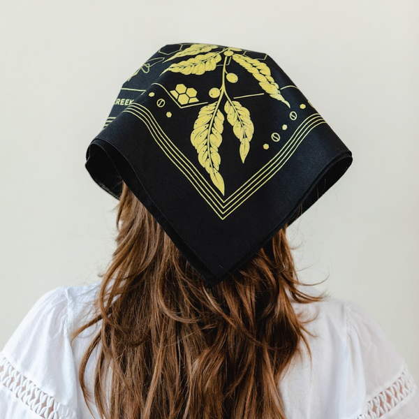 HONEY BANDANNA