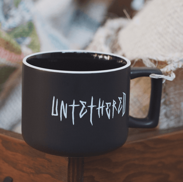 UNTETHERED MUG
